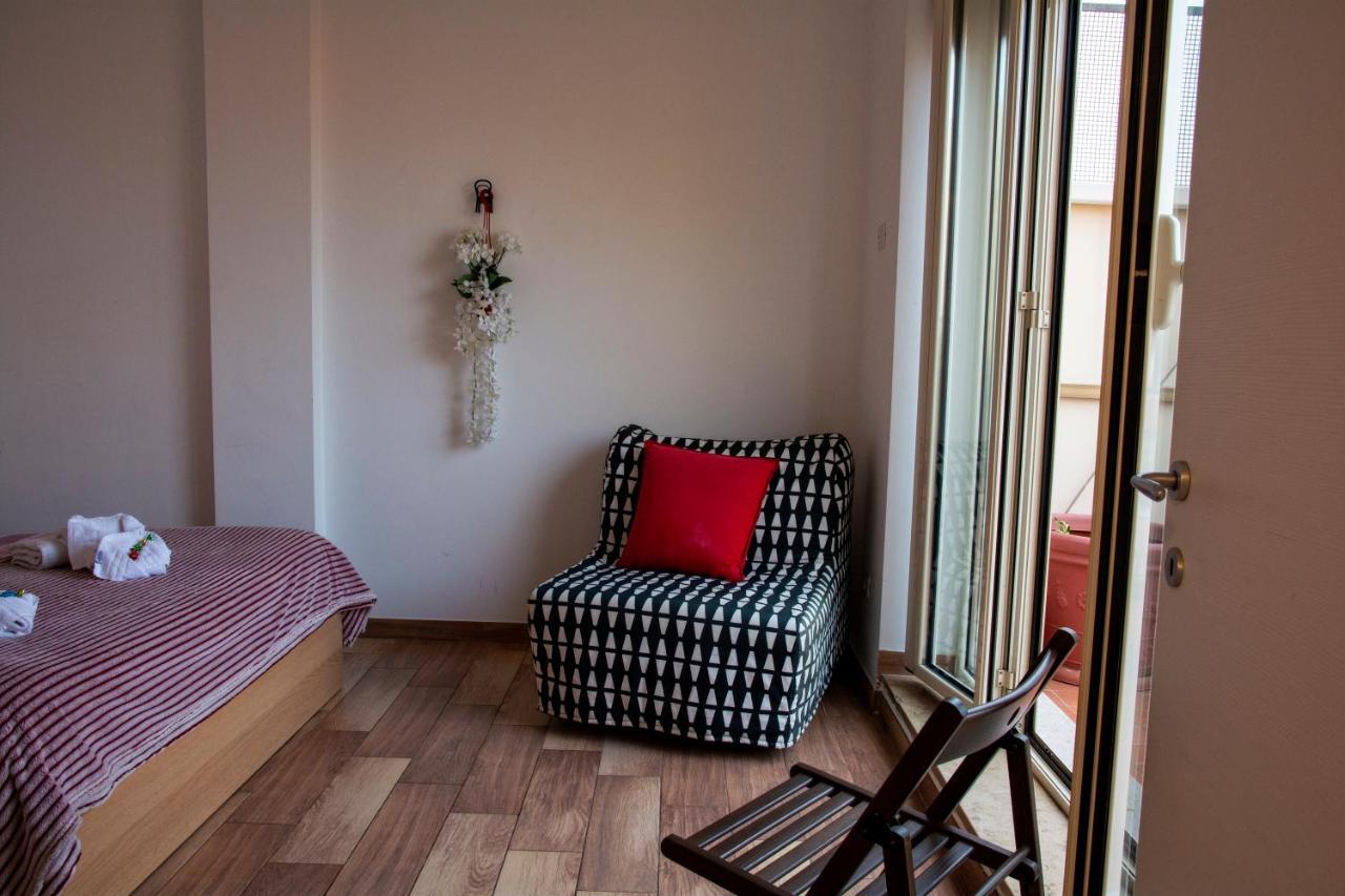 B&B Da Roberto Nápoles Exterior foto